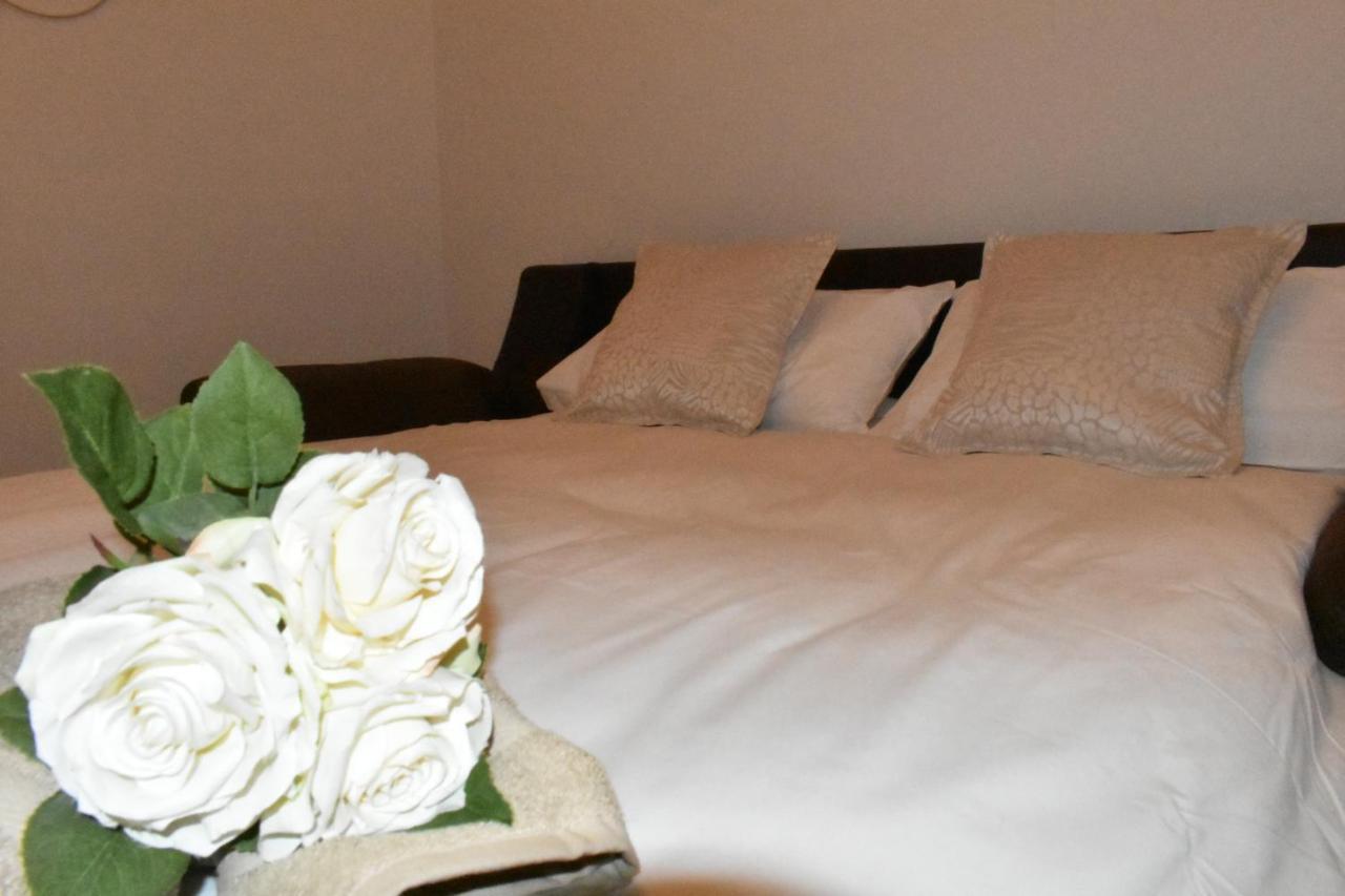 Apartamento San Matias 8 กรานาดา ภายนอก รูปภาพ