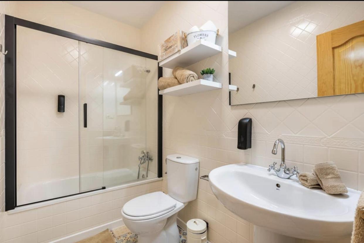 Apartamento San Matias 8 กรานาดา ภายนอก รูปภาพ